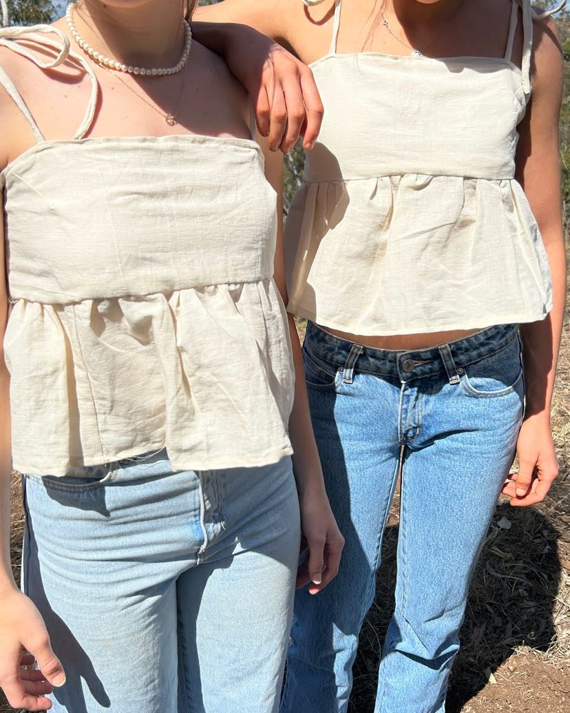 The Izzy Top - Linen