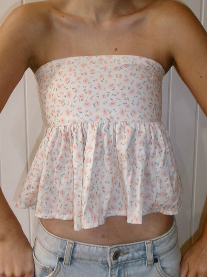Floral strapless Top