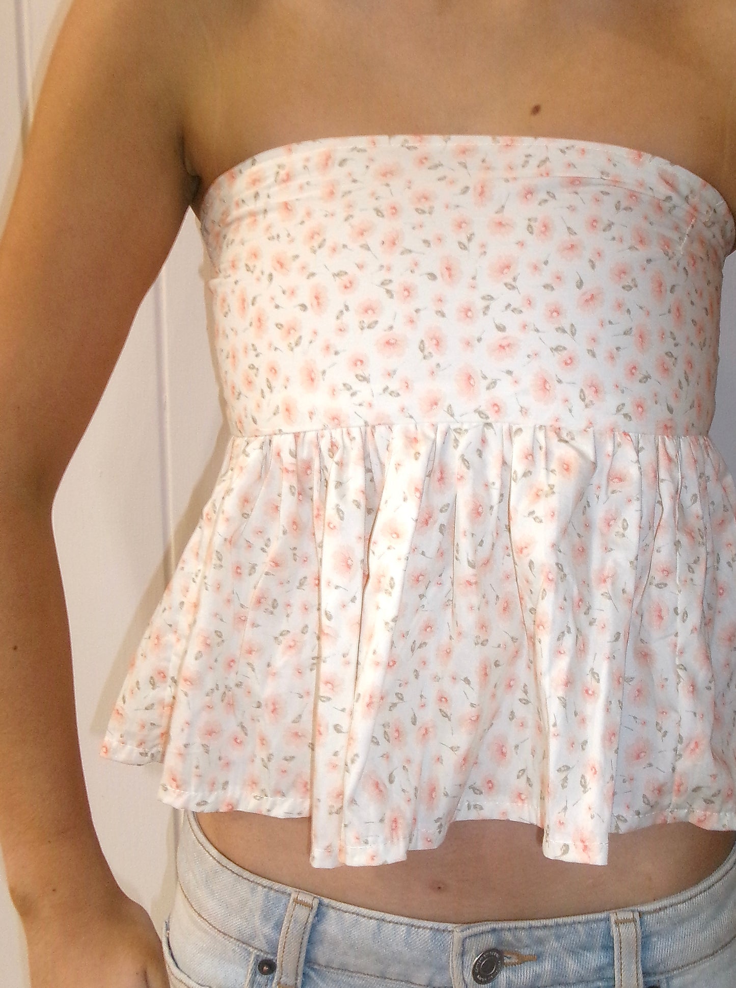Floral strapless Top